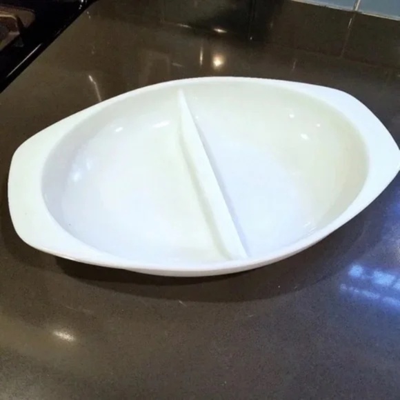 Pyrex Other - Pyrex Milkglass 13 in Divided Bowl or Dish 1063